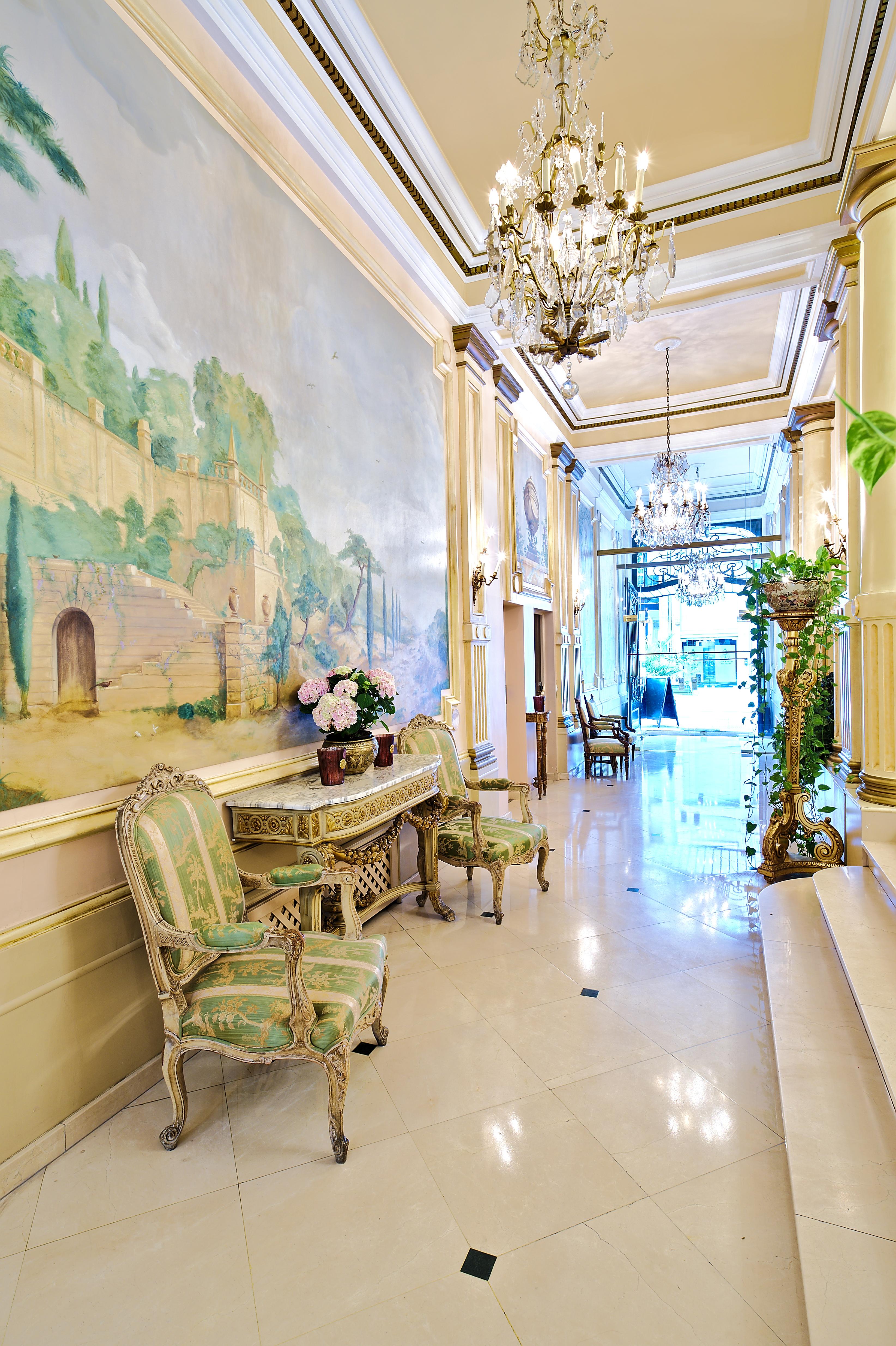 马诺斯普利米尔酒店 Saint-Gilles 外观 照片